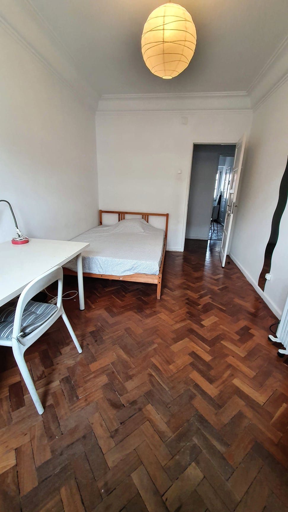 Comfortable Double Room 6 with Natural Light — Flat E, São Jorge de Arroios