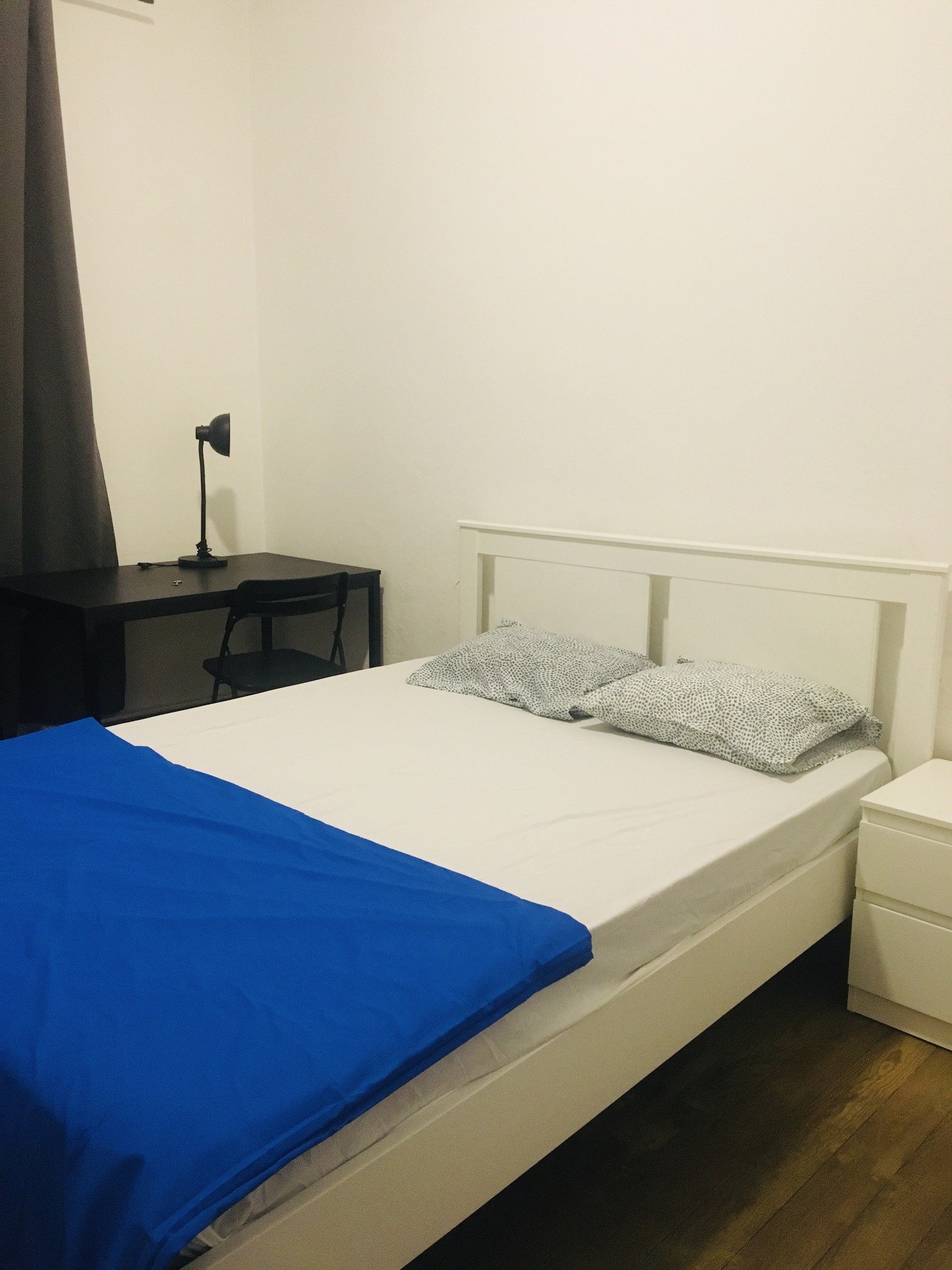 Modern Double Room 6 with Natural Light — Flat C, Areeiro